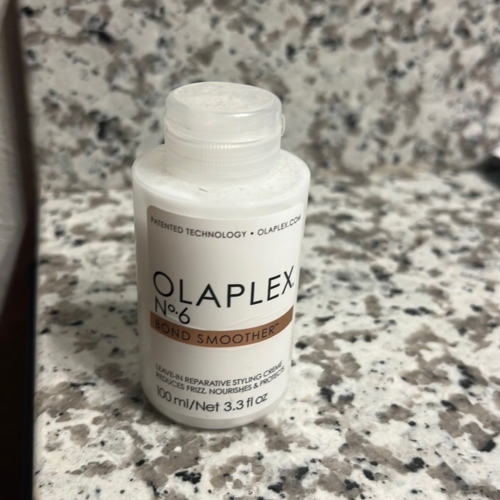 Olaplex No. 6 Bond Smoother